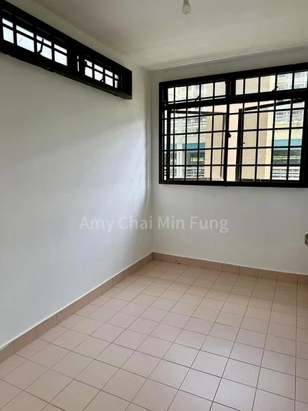 3 Room (3I) HDB for Rent in  206 Toa Payoh North - Image 4