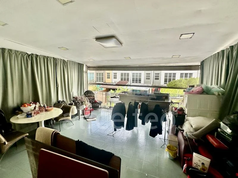 7 Bed Terraced House (Landed) for Sale in  The Springside - Image 2