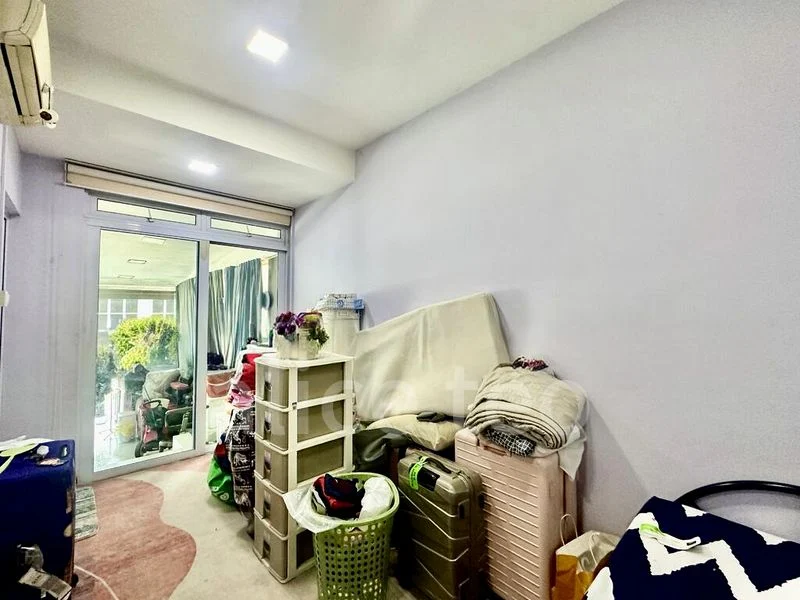 7 Bed Terraced House (Landed) for Sale in  The Springside - Image 1