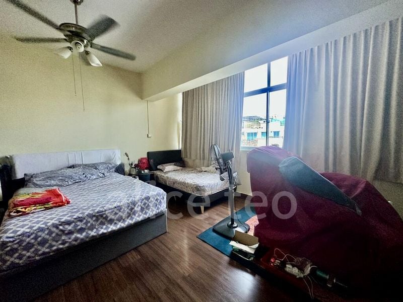 7 Bed Terraced House (Landed) for Sale in  The Springside - Image 5