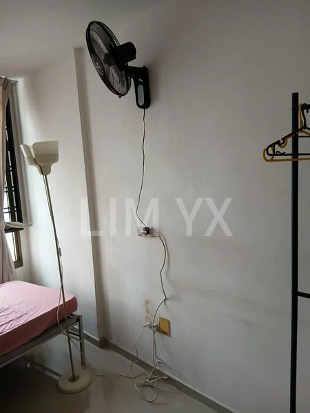 Common Room (HDB) for Rent in 678A Jurong West Street 64 - Image 4