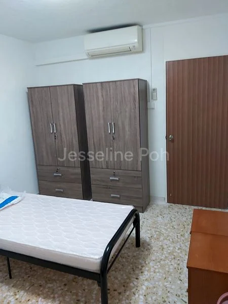 Common Room (HDB) for Rent in  115 Hougang Avenue 1 - Image 1