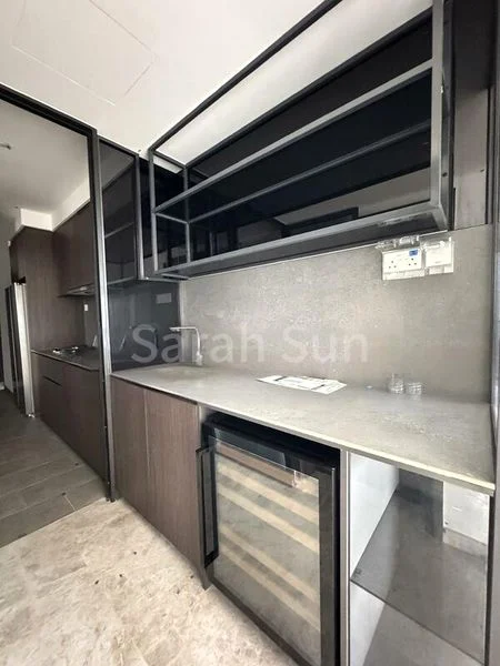 4 Bed Condo for Rent in Midtown Modern - Image 6