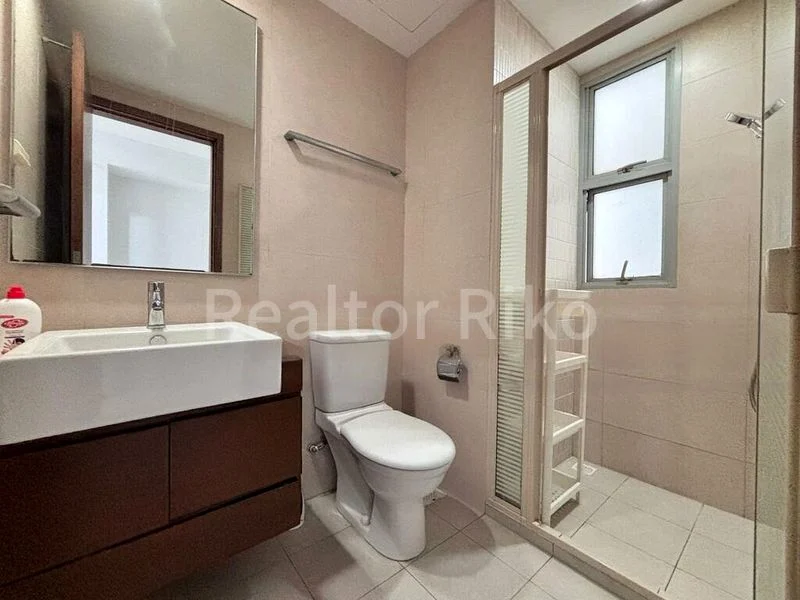 Common Room (Condo) for Rent in  The Lakeshore - Image 3