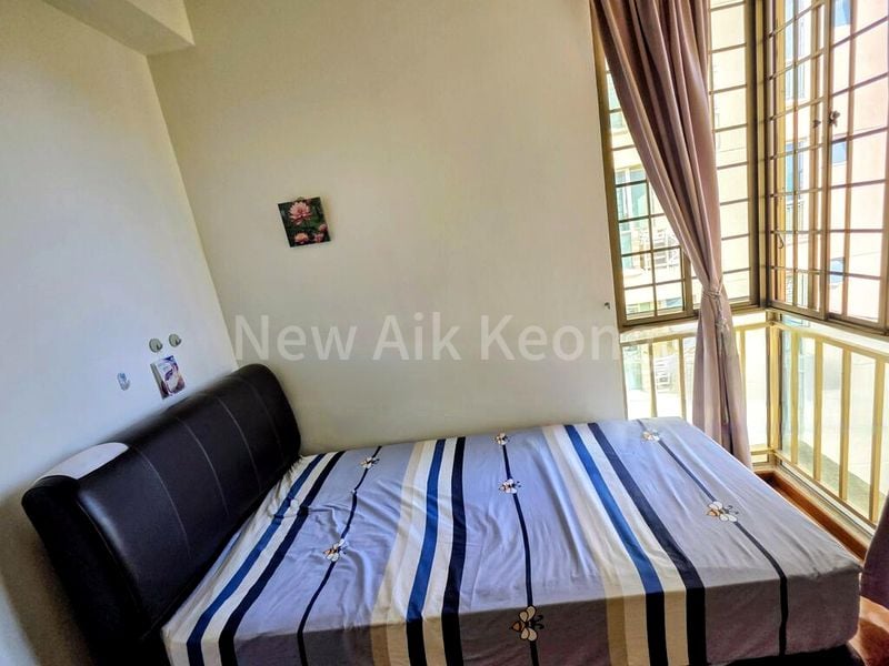 Common Room (Condo) for Rent in  Astoria Park - Image 8