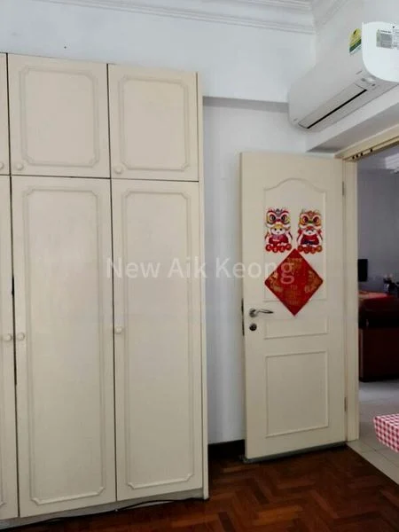 Common Room (Condo) for Rent in  Astoria Park - Image 4