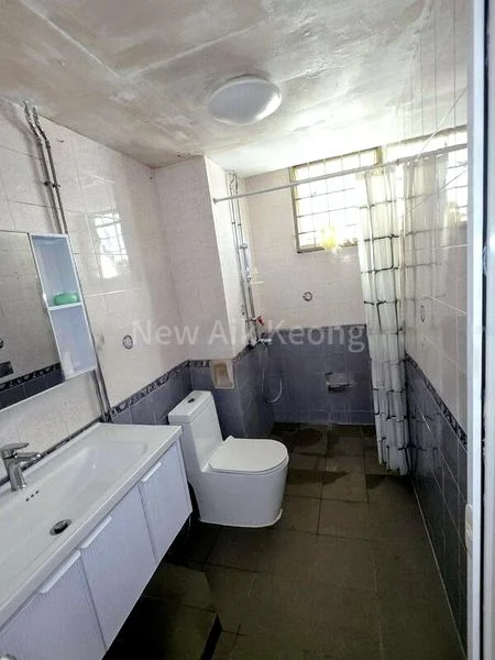 Common Room (Condo) for Rent in  Astoria Park - Image 9