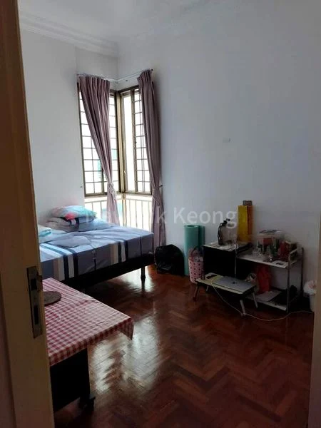 Common Room (Condo) for Rent in  Astoria Park - Image 2