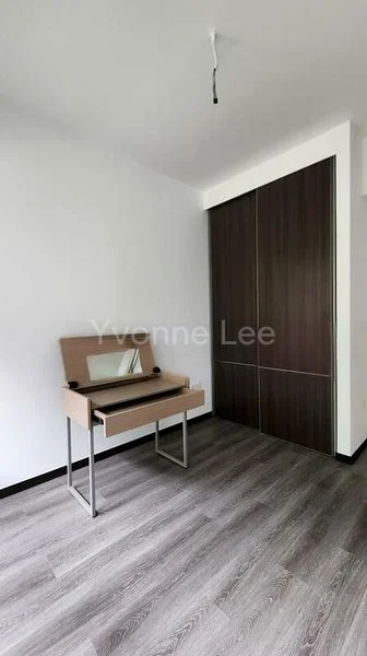 2 Bed Condo for Sale in  Pasir Ris Drive 8 - Image 6