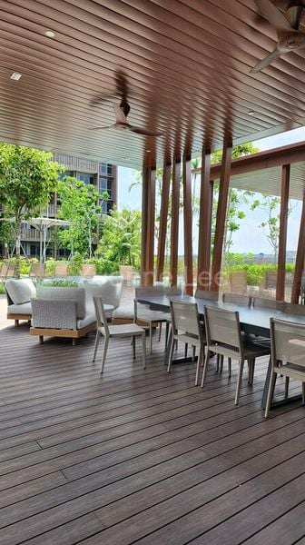 2 Bed Condo for Sale in  Pasir Ris Drive 8 - Image 2