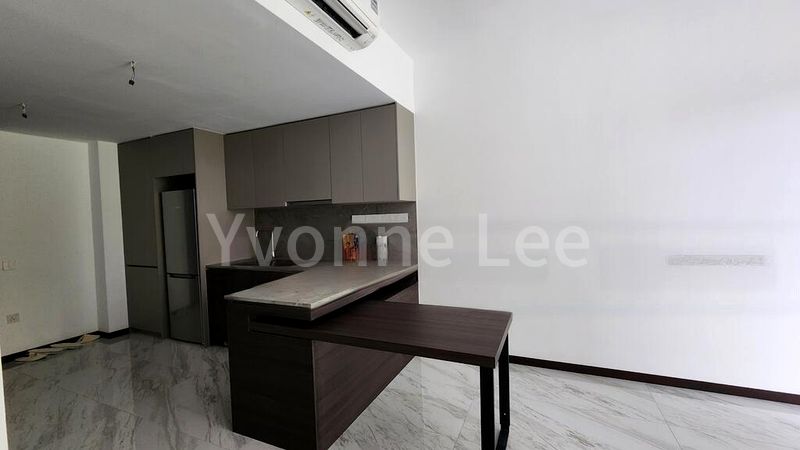 2 Bed Condo for Sale in  Pasir Ris Drive 8 - Image 8