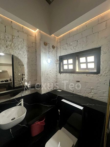 Shop / Shophouse for Rent: DESKER ROAD CONSERVATION AREA - Image 2