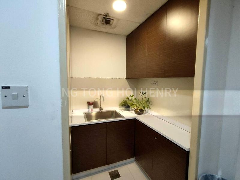 Office for Rent: Royal Building (formerly One Philip Street) - Image 4