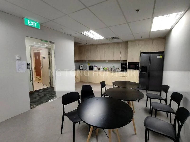 Office for Rent: Royal Building (formerly One Philip Street) - Image 7