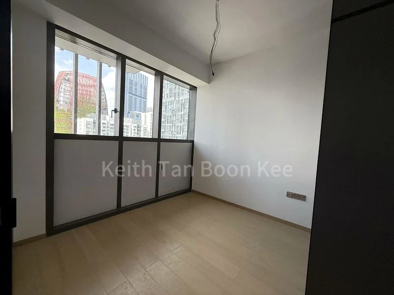 1 Bed Condo for Rent in Newport Residences / Newport Tower - Image 9