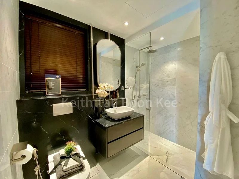 1 Bed Condo for Rent in Newport Residences / Newport Tower - Image 6