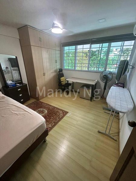 Common Room (HDB) for Rent in  147 Tampines Avenue 5 - Image 2