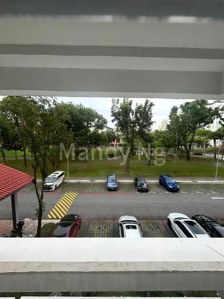 Common Room (HDB) for Rent in  147 Tampines Avenue 5 - Image 3