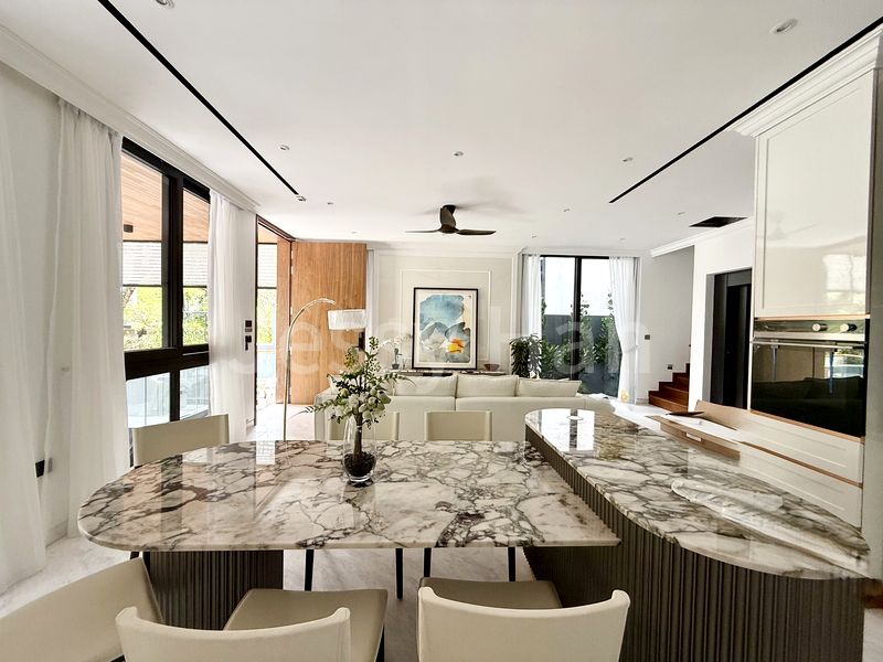 6 Bed Corner Terrace (Landed) for Sale in  E!Hub @ Downtown East - Image 1