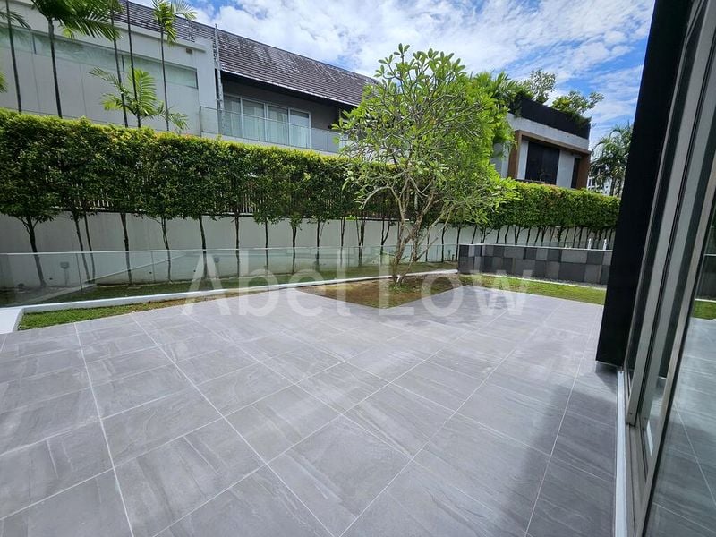 4 Bed Condo for Rent in White House Residences - Image 6