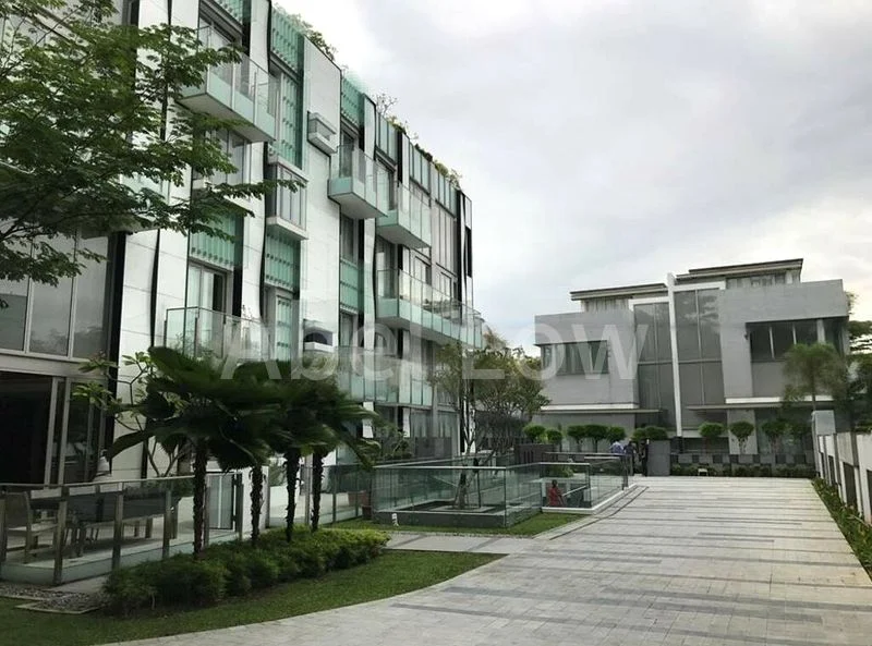 4 Bed Condo for Rent in White House Residences - Image 10