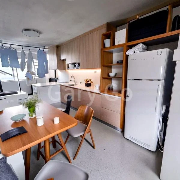 4 Room (4NG) HDB for Sale in  172 Woodlands Street 13 - Image 5