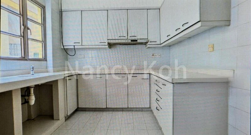 2 Bed Condo for Sale in  Azalea Park Condominium - Image 4