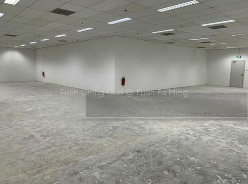 Light Industrial (B1) for Rent: New Tech Park - Image 3