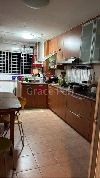 Common Room (HDB) for Rent in  209 Yishun Street 21 - Image 3