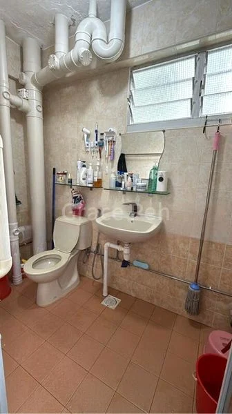 Common Room (HDB) for Rent in  209 Yishun Street 21 - Image 11