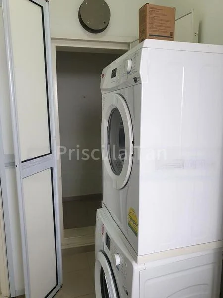 3 Bed Condo for Sale in  Beacon Heights - Image 2