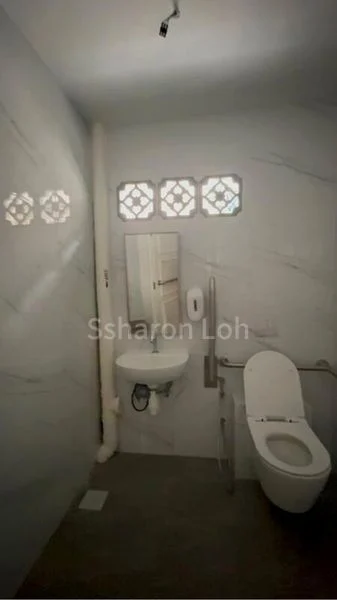 Food & Beverage for Rent: Rowell Road Shop - Image 2