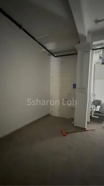 Food & Beverage for Rent: Rowell Road Shop - Image 1