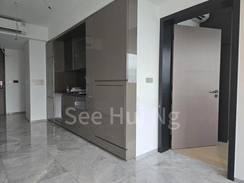 1 Bed Condo for Rent in  Newport Residences / Newport Tower - Image 1