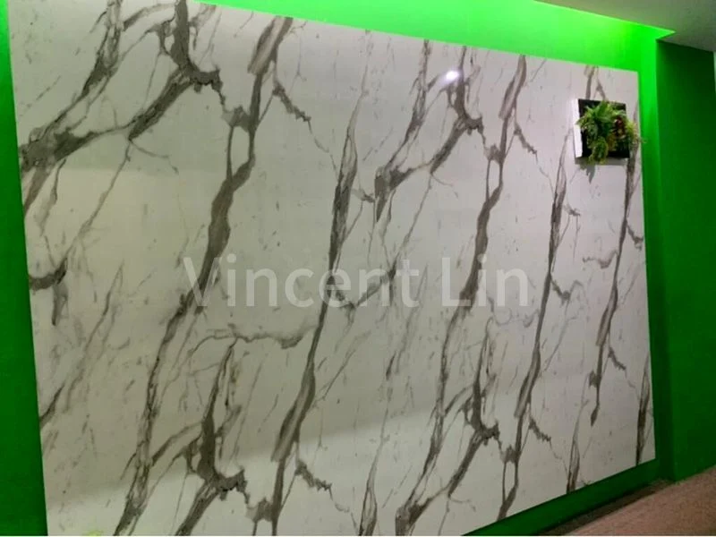 Light Industrial (B1) for Rent: Tong Lee Building - Image 4