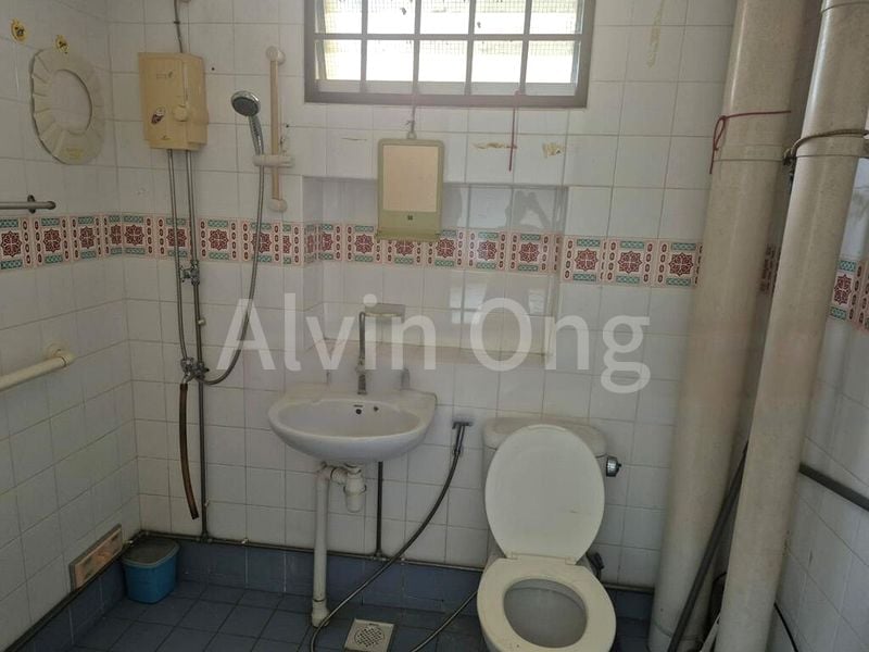 Master Room (HDB) for Rent in 230B Tampines Street 24 - Image 4