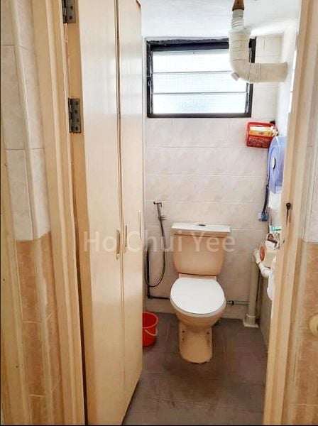Common Room (HDB) for Rent in  129 Bukit Merah View - Image 1