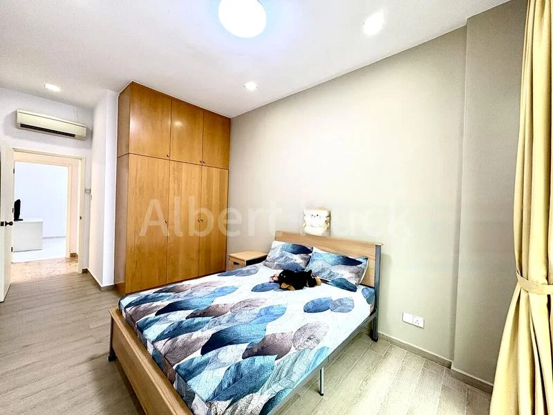 3 Bed Condo for Rent in  Estella Gardens - Image 11