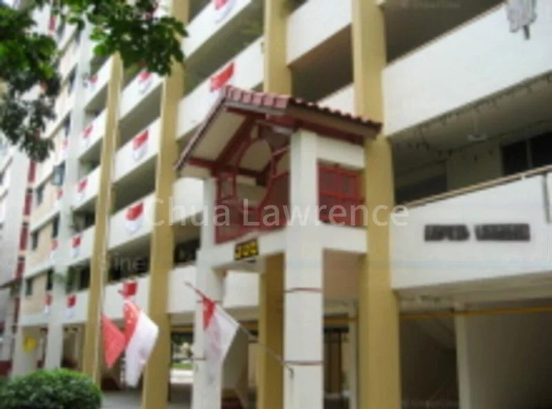 Common Room (HDB) for Rent in  333 Ang Mo Kio Avenue 1 - Image 1