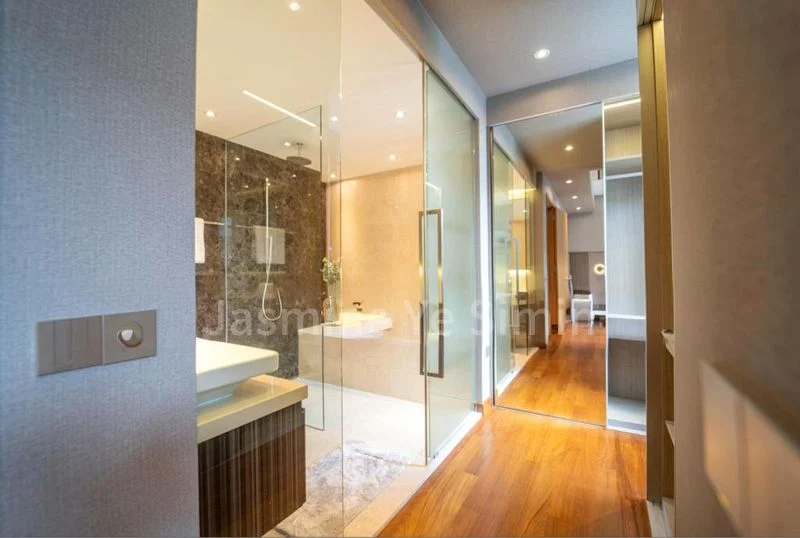 5 Bed Cluster House (Landed) for Sale in  Greenwood Mews - Image 7