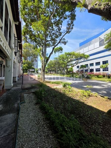 Shop / Shophouse for Rent: Cantonment Road - Image 2
