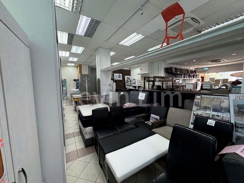 Light Industrial (B1) for Rent: Showroom in Tai Seng - Image 3