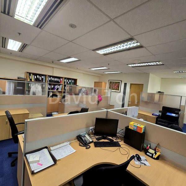 Office for Rent: Nicely Fitted-Out Office, Raffles Place - Image 7