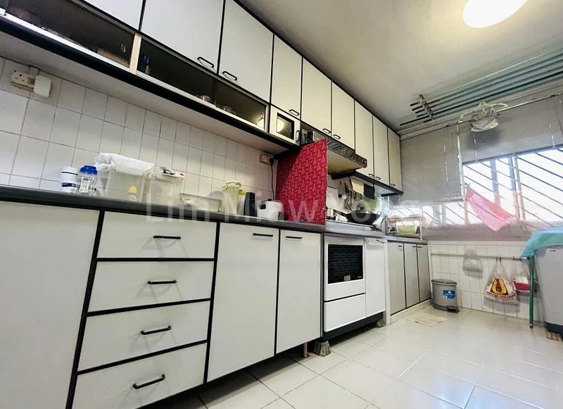 5 Room (5I) HDB for Sale in  17 Toh Yi Drive - Image 4