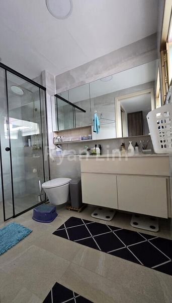 4 Bed Terraced House (Landed) for Sale in  Sunrise Villa - Image 11