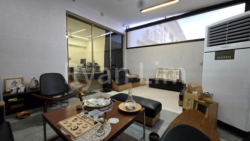 4 Bed Terraced House (Landed) for Sale in  Sunrise Villa - Image 9