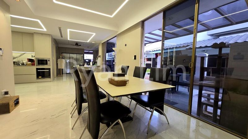 4 Bed Terraced House (Landed) for Sale in  Sunrise Villa - Image 3