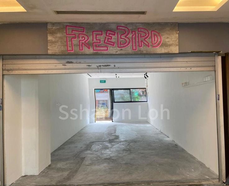 Shop / Shophouse for Rent: Katong Shopping Centre - Image 2