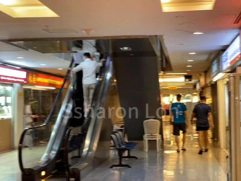 Shop / Shophouse for Rent: Katong Shopping Centre - Image 3