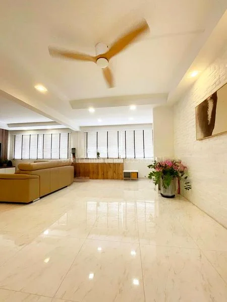 5 Room (5I) HDB for Rent in 144 Bishan Street 12 - Image 4